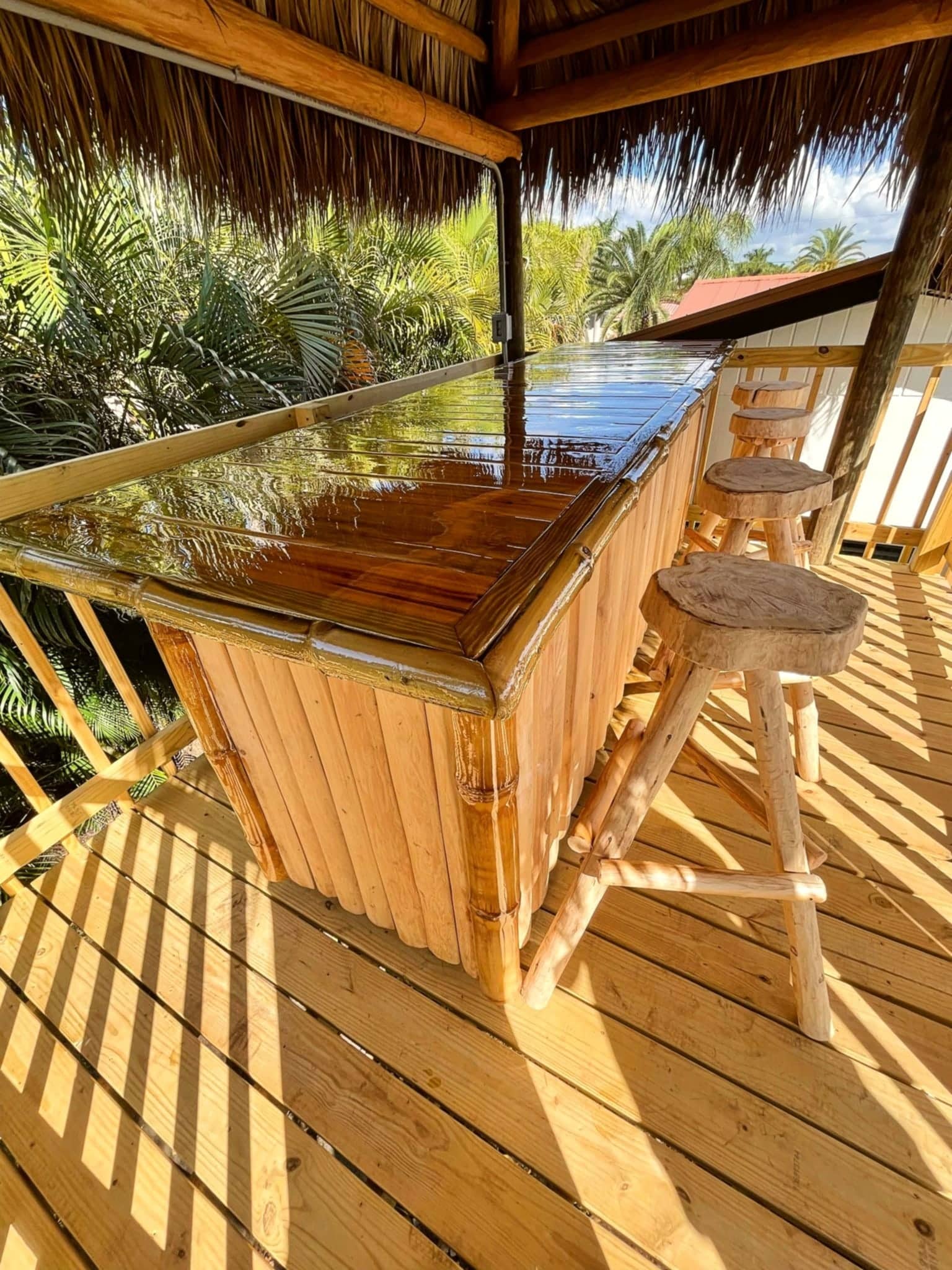 Tiki bar treehouse close up